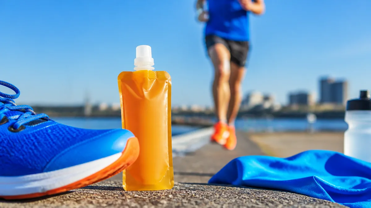 マラソンのジェル補給完全攻略|30km失速を防ぐタイミングとおすすめ10選のアイキャッチ画像